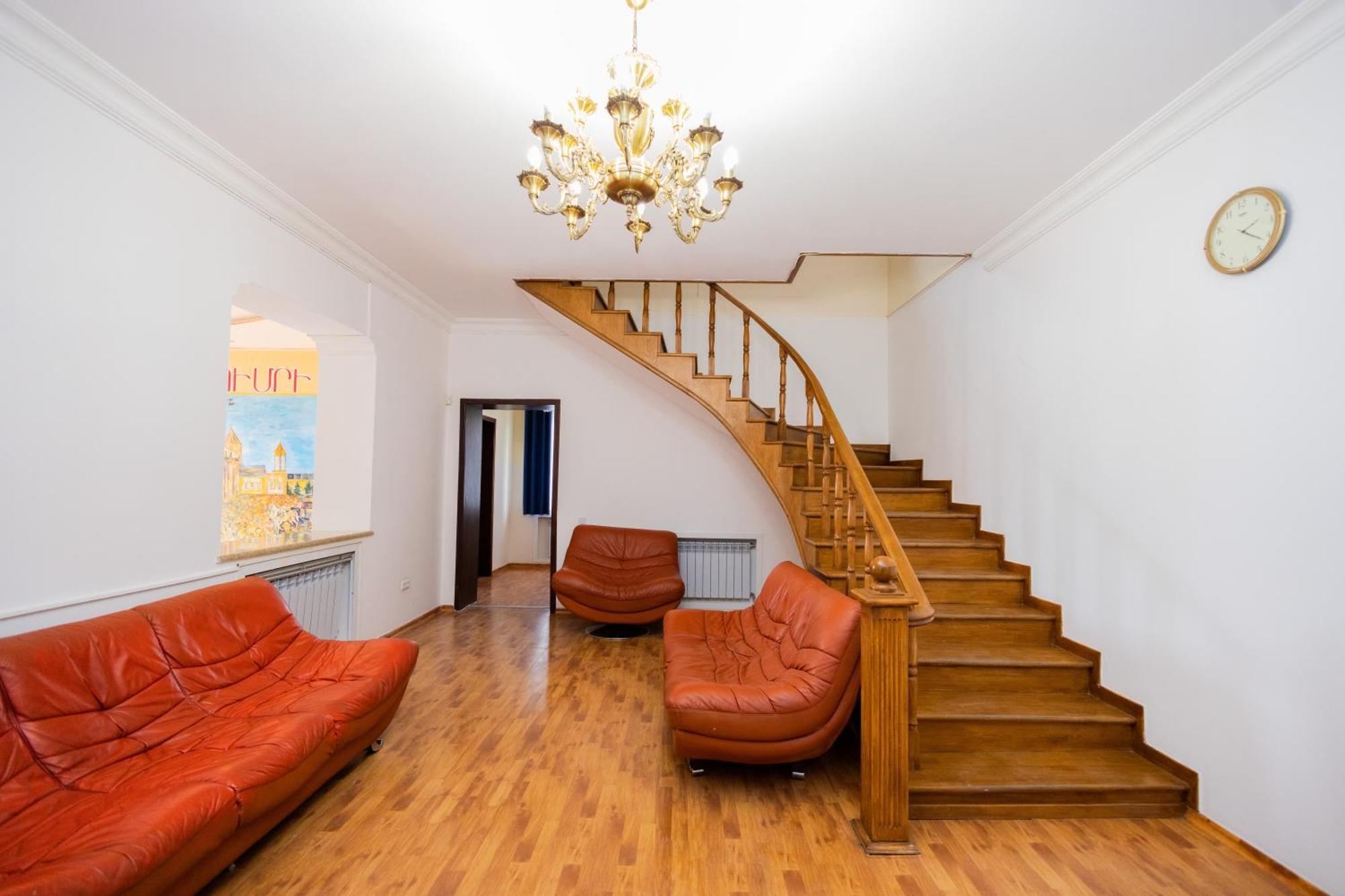 Yan Hotel Yerevan Ngoại thất bức ảnh